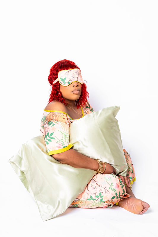 Satin Sleep Mask (Roaring Floral)